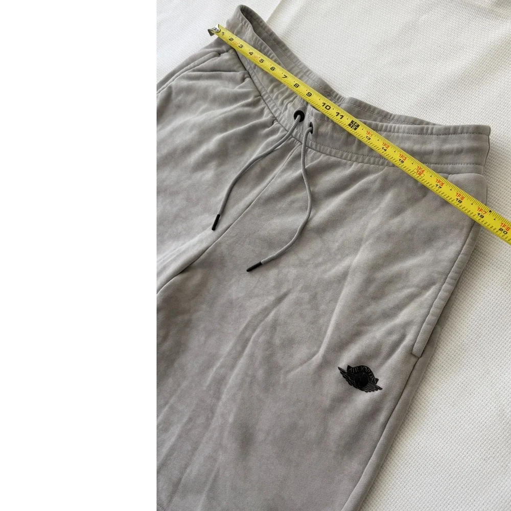Air Jordan Mens XXL Grey Acid Wash Fleece Shorts Wings Logo Streetwear Vtg Rare‎